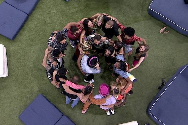 BBB 21: Pela primeira vez ex participantes vão poder voltar a casa.