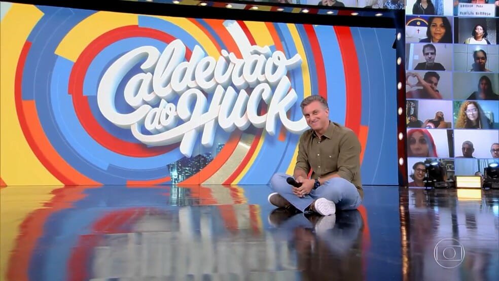 Acabou, Luciano Huck se despede do Caldeirão, veja