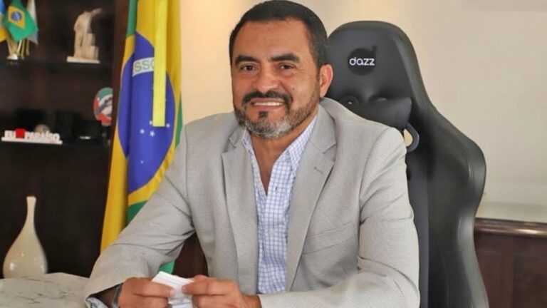 Após três meses afastado, governador Wanderlei Barbosa reassume o comando do Tocantins por decisão de Nunes Marques