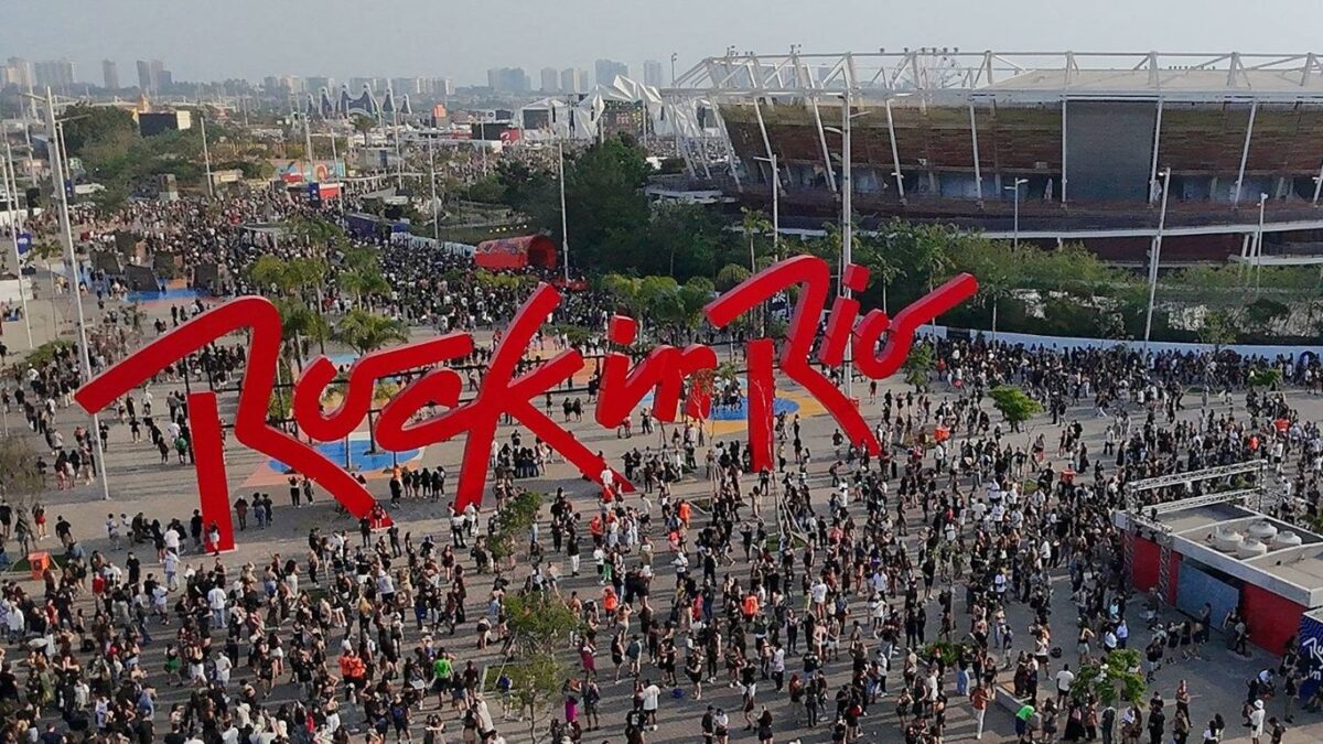 "Rock in Rio 2026 na Cidade do Rock com público e palco iluminado"
