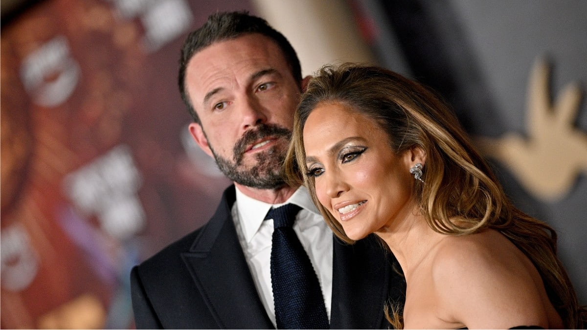 Ben Affleck e Jennifer Lopez juntos em evento de gala durante aparição pública