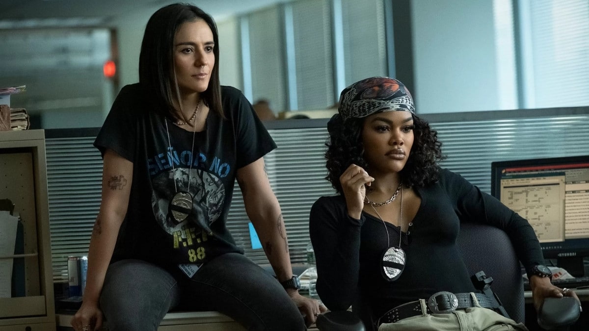 Cena de Dinheiro Suspeito mostra duas agentes investigando o caso no thriller policial da Netflix