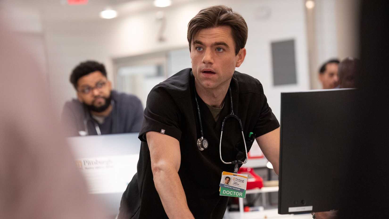 The Pitt: episódio 4 amplia tensão entre Santos e Whitaker em meio a nova onda de pacientes - Imagem do artigo original