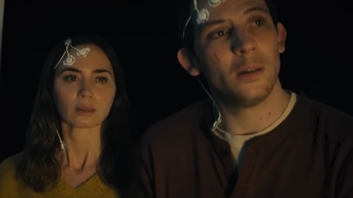 Elenco de Dia D (2026) em cena do novo filme dirigido por Steven Spielberg