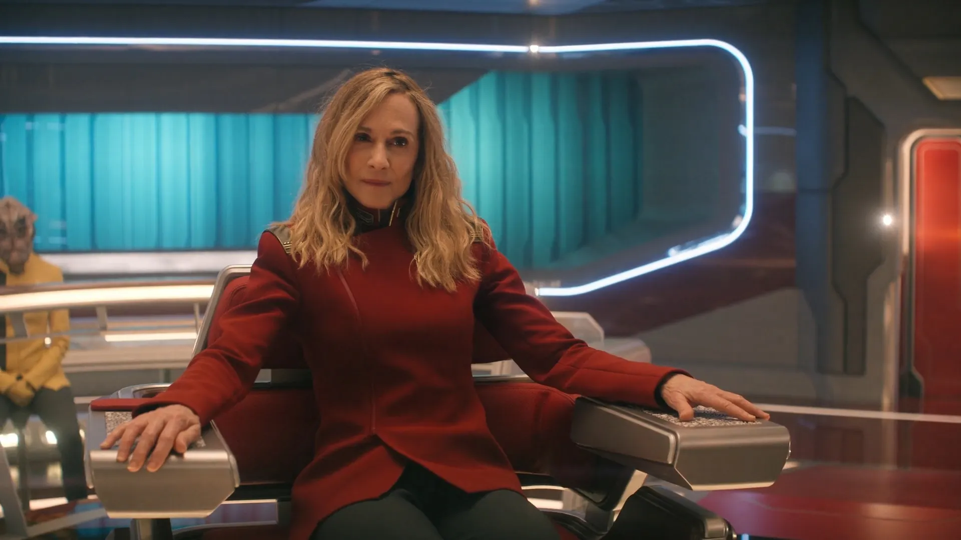 Starfleet Academy revela nave que inverte manobra clássica da Enterprise-D