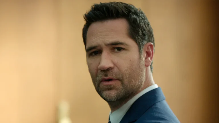 “O Poder e a Lei”: final da 4ª temporada revela assassino de Sam Scales e prepara novo aliado para Mickey