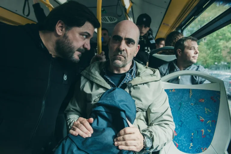 Thriller espanhol Salvador expõe extremismo e luto em nova série da Netflix