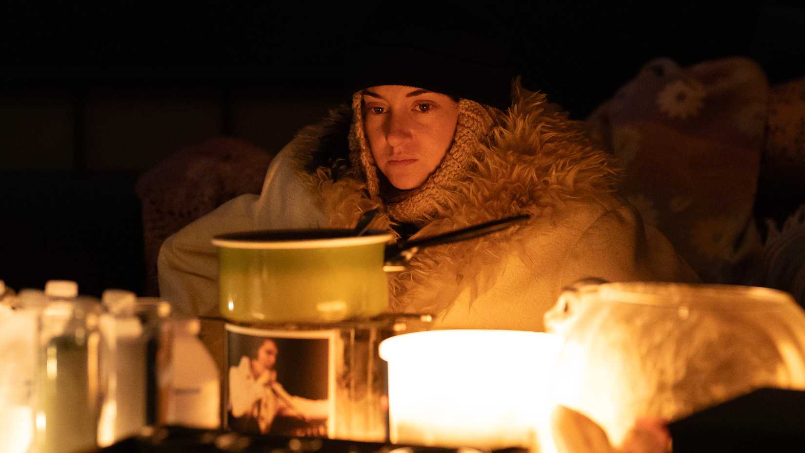 Lista | Os flashbacks de Paradise temporada 2 se superam ao repetir o melhor recurso da temporada 1 - Imagem do artigo original