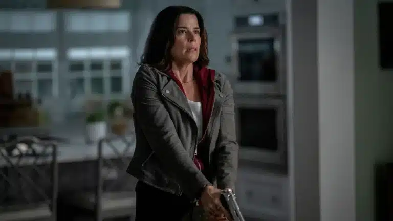 Crítica | Pânico 7 revela esgotamento da franquia com trama confusa e pouco inspirada