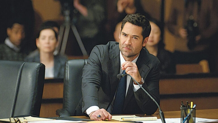 Final explicado de O Poder e a Lei (4ª temporada): quem matou Sam Scales, como Mickey é inocentado e o gancho da 5ª