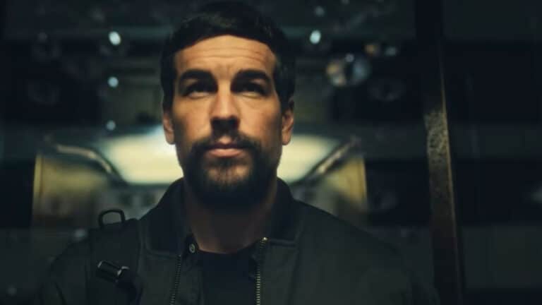 Agente Zeta: final explicado do filme do Prime Video quem é Casiel, o segredo da Operação Ciénaga e o que muda no fim