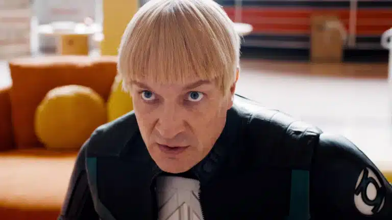 Linha intrigante em Lanternas indica possível morte de herói humano no universo DC