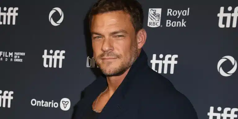 Polícia investiga briga envolvendo Alan Ritchson, protagonista de Reacher, com vizinho em Nashville