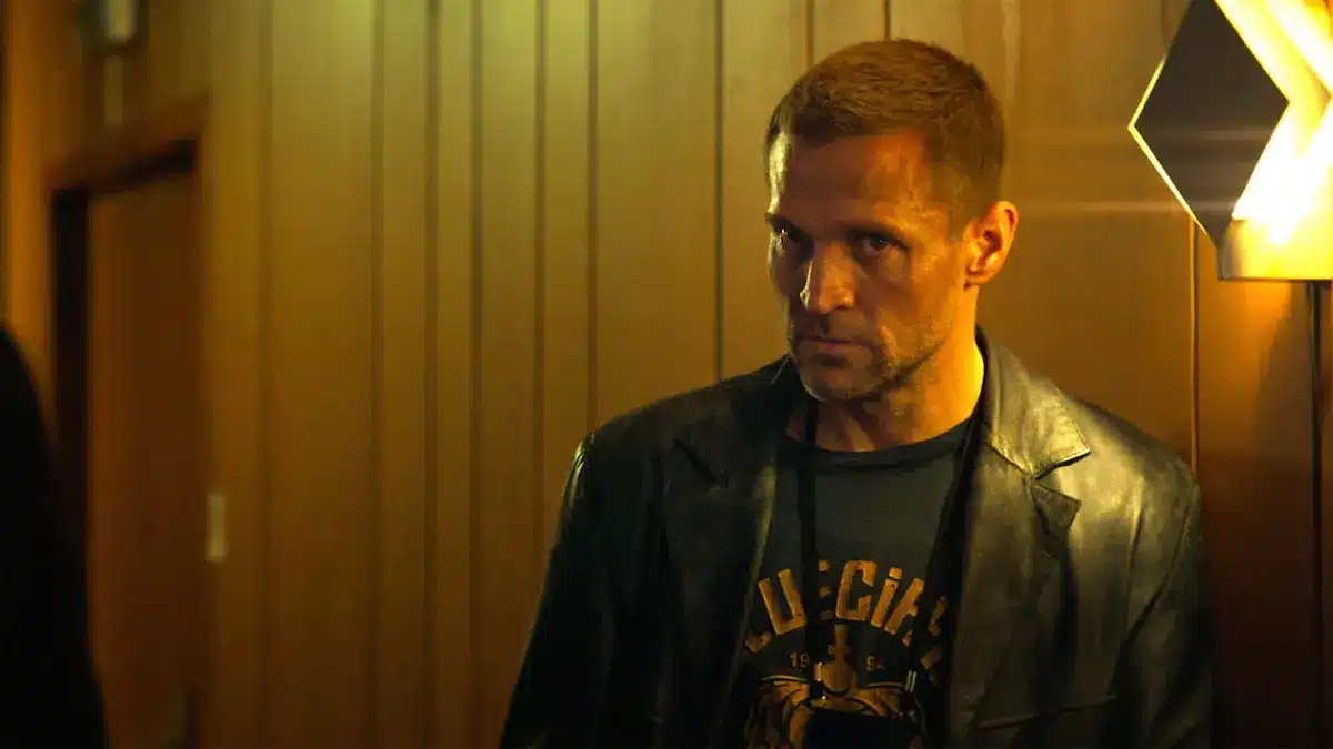 Tobias Santelmann como Harry Hole na série Detective Hole da Netflix
