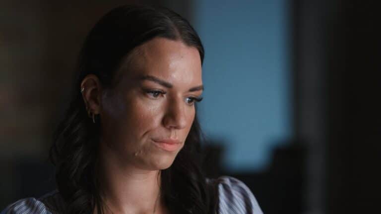 Crítica | Um Amigo, Um Assassino: o true crime dinamarquês da Netflix que transforma amizade em dúvida e tensão