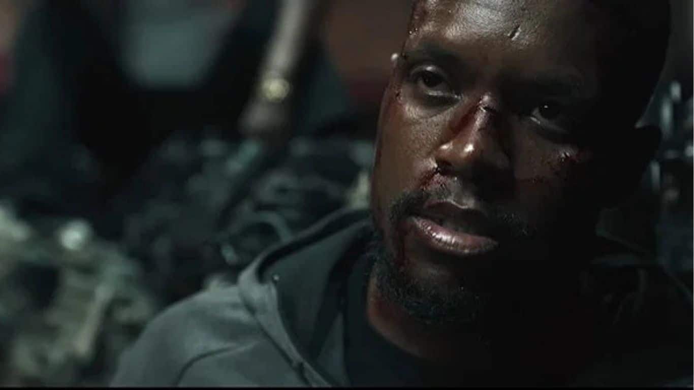 Cena do filme 180 da Netflix mostrando Zak após incidente