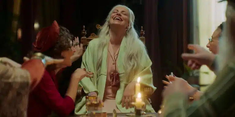 Minissérie “A Casa dos Espíritos” da Prime Video é uma adaptação brutal e fiel ao romance de Isabel Allende