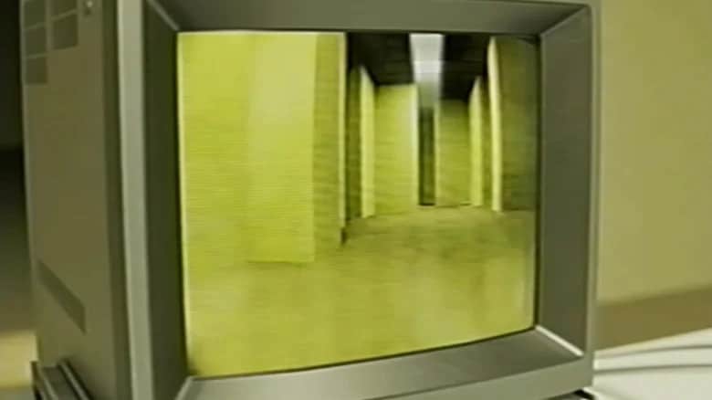 Corredor das Backrooms com paredes amarelas e iluminação fluorescente perturbadora