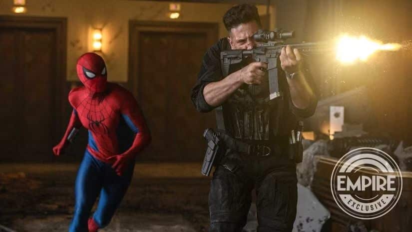 Homem-Aranha e Justiceiro em cena de ação do filme Um Novo Dia