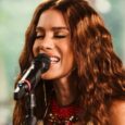 Anitta em cena do filme de romance dos Estúdios Globo gravado no Rio de Janeiro