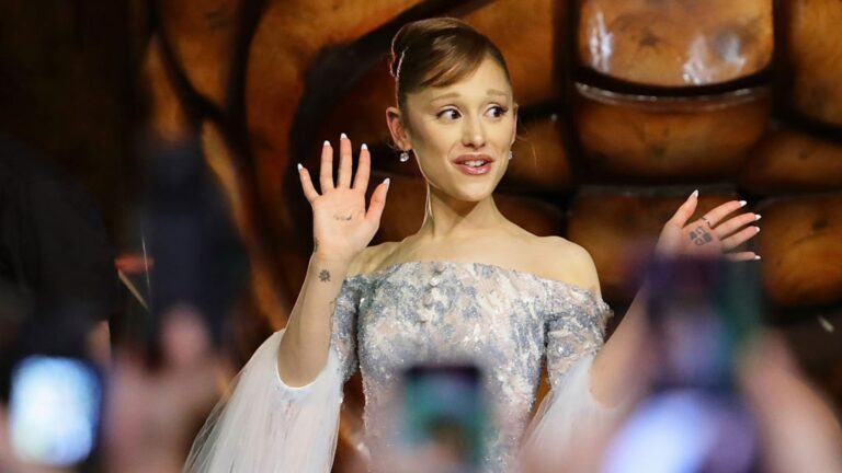 Ariana Grande cria fundacao para amparar comunidade LGBTQ+ em momento critico