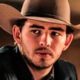 Dutton Ranch: Carter Throws the Bull Head to Prove Himself - And It Backfires Carter jogando a cabeça de longhorn ao chão durante confronto emocional