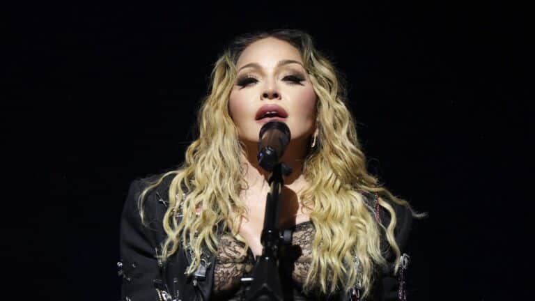 João Pedro do Chelsea aparece em clipe de Madonna antes da Copa do Mundo