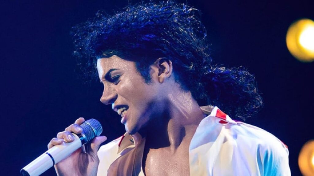 Michael ultrapassa US$ 900 milhões em bilheteria mundial, perseguindo recorde de Bohemian Rhapsody