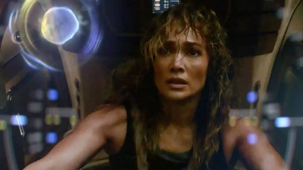 Atlas, personagem de Jennifer Lopez em Paixão de Escritório na Netflix