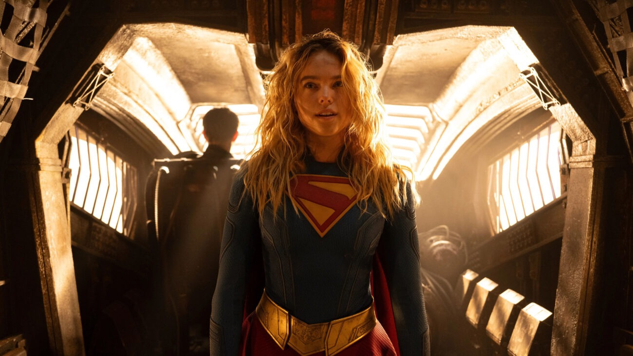 Supergirl na capa da edição 8.2, homenageando Christopher Reeve do Superman