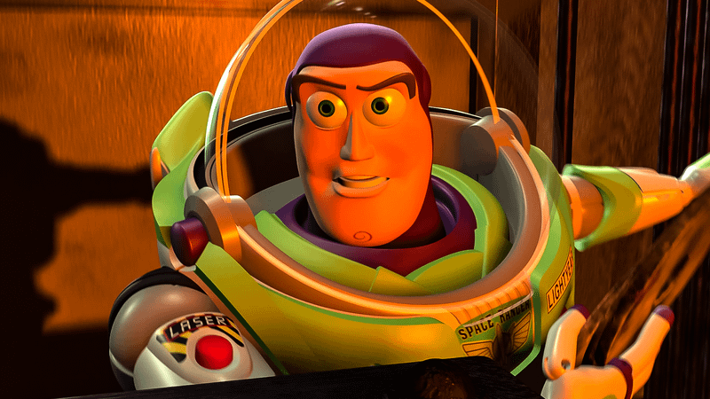 Zurg em Lightyear como versão futura de Buzz de linha temporal alternativa